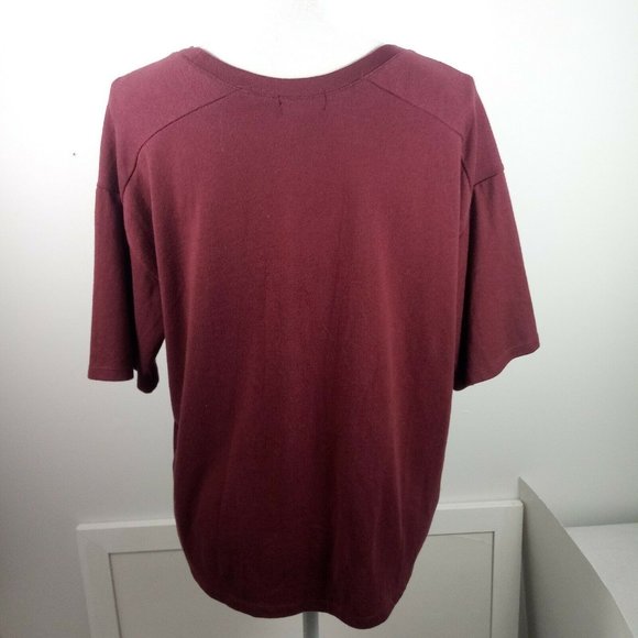 Old Navy Tee Medium Red Oversized Casual - Picture 5 of 15